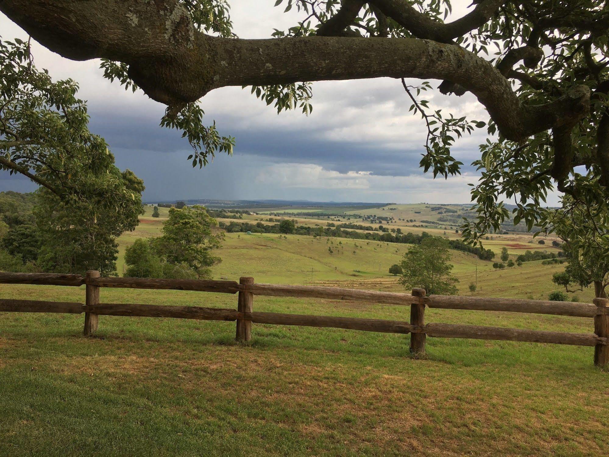 Hillview Cottages Kingaroy Eksteriør bilde